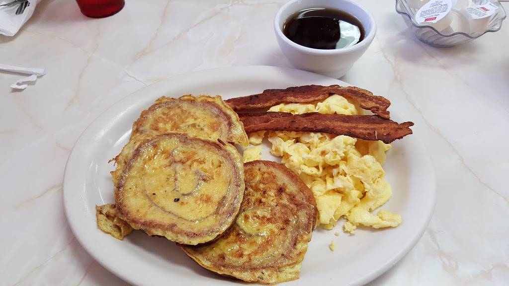 Lincoln Garden Family Restaurant | restaurant | 703 W Lincoln Ave, Charleston, IL 61920, USA | 2173455070 OR +1 217-345-5070