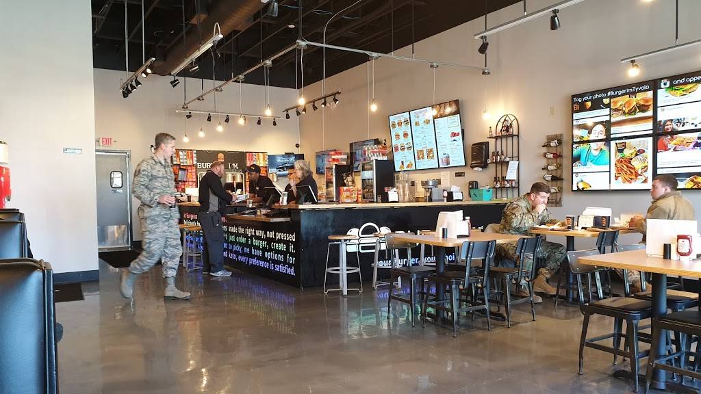 Burgerim | restaurant | 3320 Potomac River Pkwy, Charlotte, NC 28217, USA | 9808199930 OR +1 980-819-9930