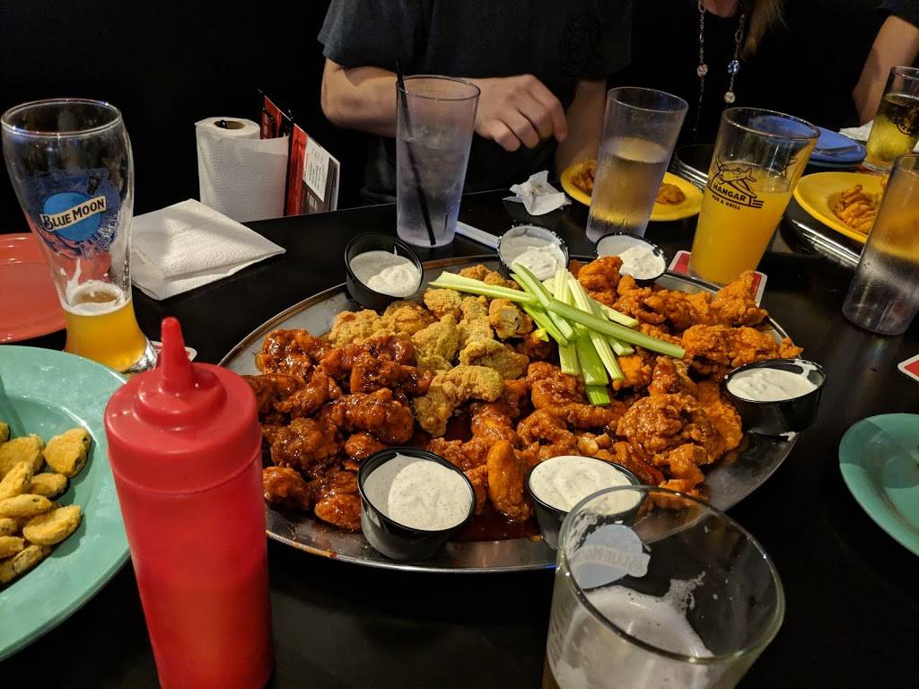 Hangar Pub And Grill | restaurant | 10 University Drive, Brewery, Amherst, MA 01002, USA | 4132534400 OR +1 413-253-4400