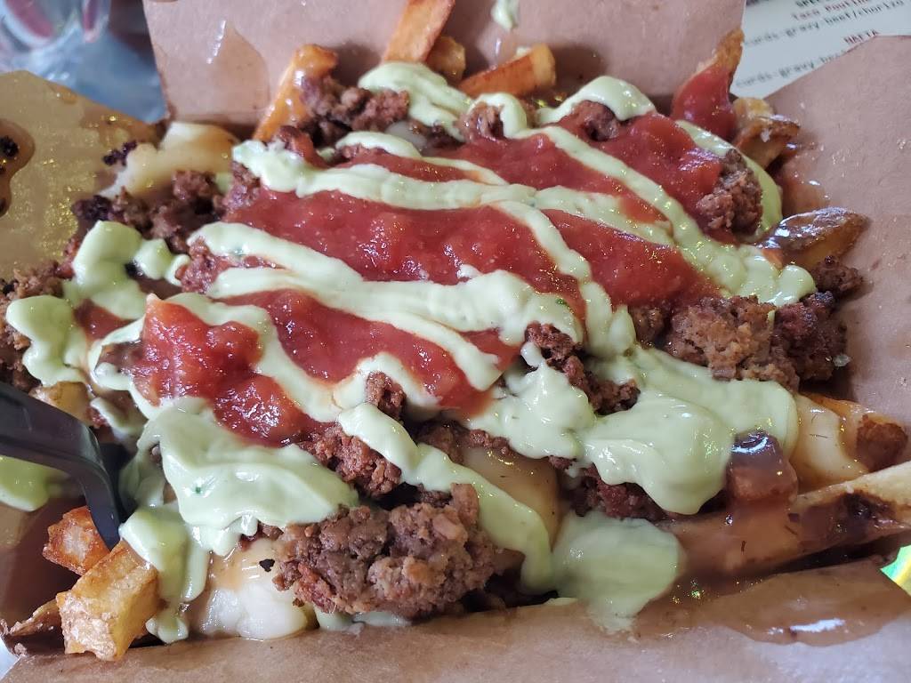 The Flying V | restaurant | 201 E 3rd St, Bethlehem, PA 18015, USA | 6104192530 OR +1 610-419-2530