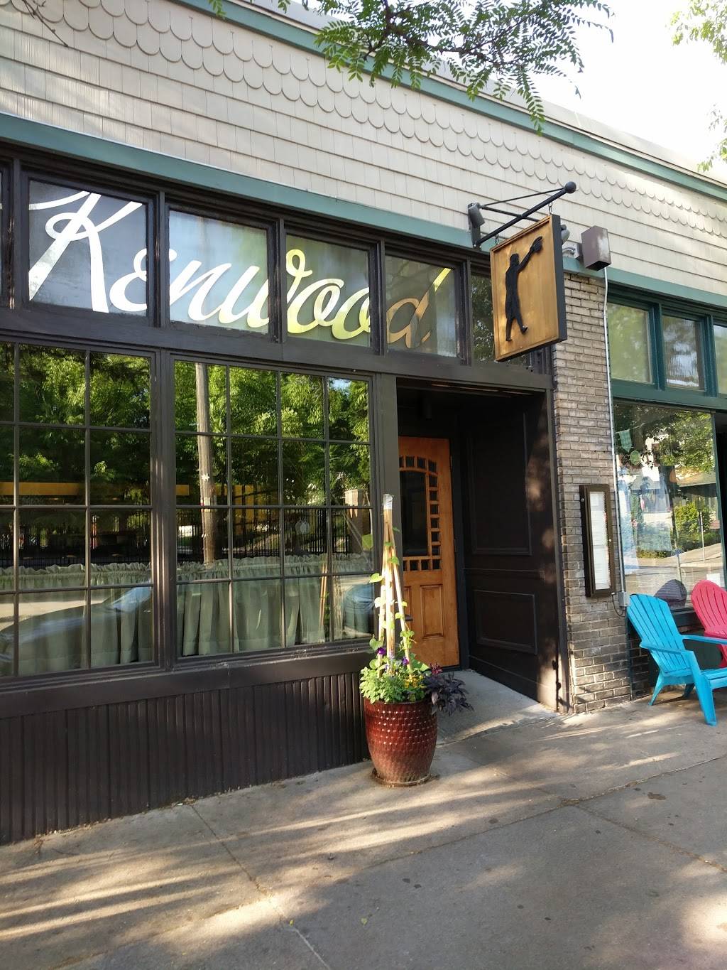 The Kenwood Restaurant | restaurant | 2115 W 21st St, Minneapolis, MN 55405, USA | 6123773695 OR +1 612-377-3695
