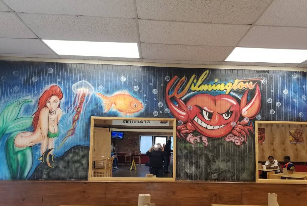 Straight Drop Seafood | restaurant | 4540 Fountain Dr, Wilmington, NC 28403, USA | 9103997530 OR +1 910-399-7530