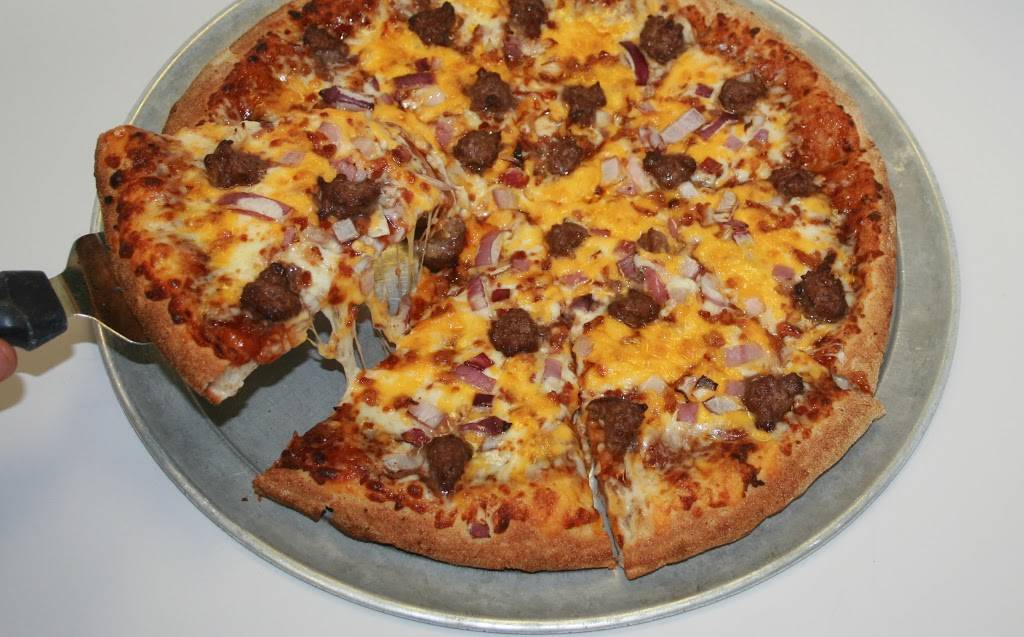 Glass Nickel Pizza Co. - Madison East | restaurant | 2916 Atwood Ave, Madison, WI 53704, USA | 6082450880 OR +1 608-245-0880