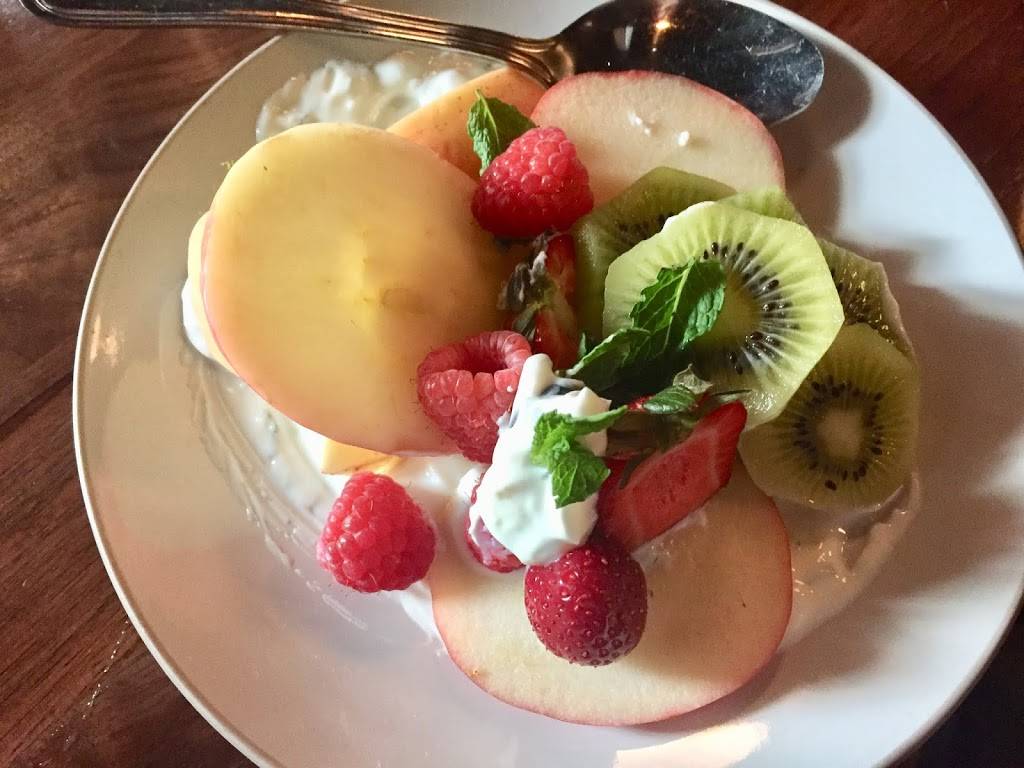 Petite Taqueria | restaurant | 755 N La Cienega Blvd, Los Angeles, CA 90069, USA | 3108557223 OR +1 310-855-7223