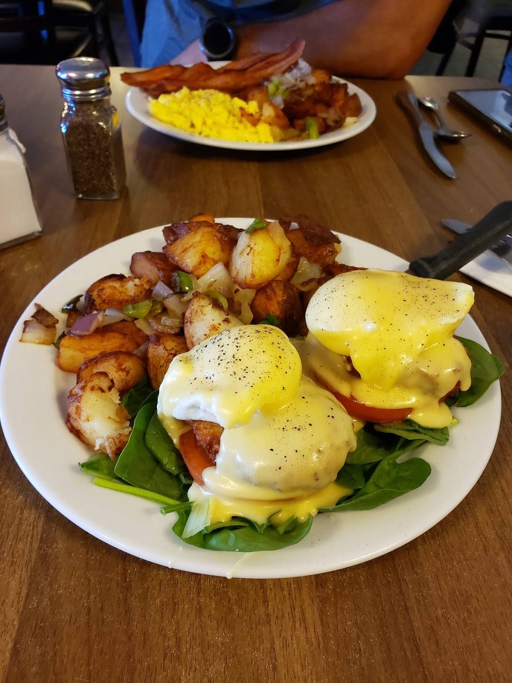 Orange Cafe | cafe | 1608 E Mayfair Ave, Orange, CA 92867, USA | 7146338698 OR +1 714-633-8698