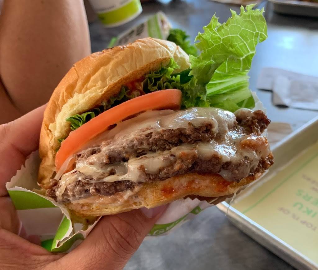 BurgerFi | restaurant | 6812 Collins Ave, Miami Beach, FL 33141, USA | 7868038179 OR +1 786-803-8179