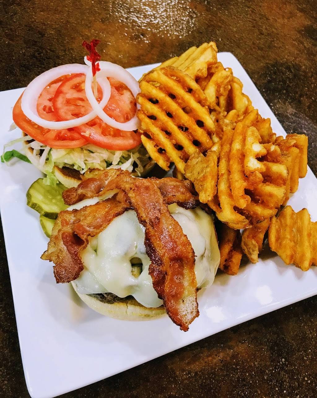 Library Bar & Grill | restaurant | 203 N Center St, Corry, PA 16407, USA | 8146659464 OR +1 814-665-9464