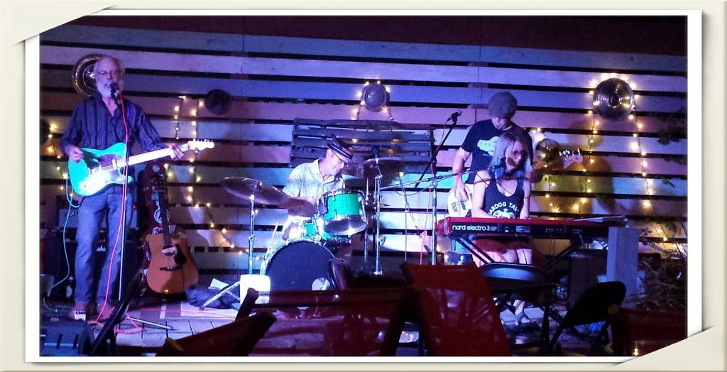 Maggies Music Box | restaurant | 201 E Main St, Jenks, OK 74037, USA | 9187985981 OR +1 918-798-5981