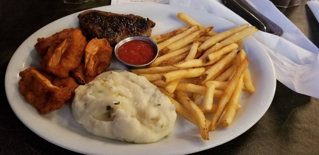 Ruby Tuesday | restaurant | 7070 Swansea Mall Dr, Swansea, MA 02777, USA | 5086783343 OR +1 508-678-3343