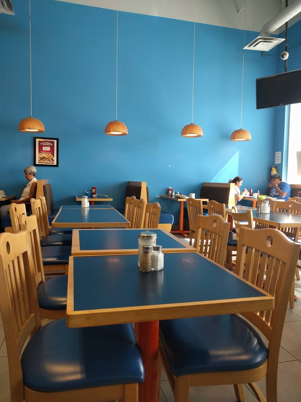 Daybreak | restaurant | 547 Holland St W, Bradford, ON L3Z 0C1, Canada | 9057751300 OR +1 905-775-1300