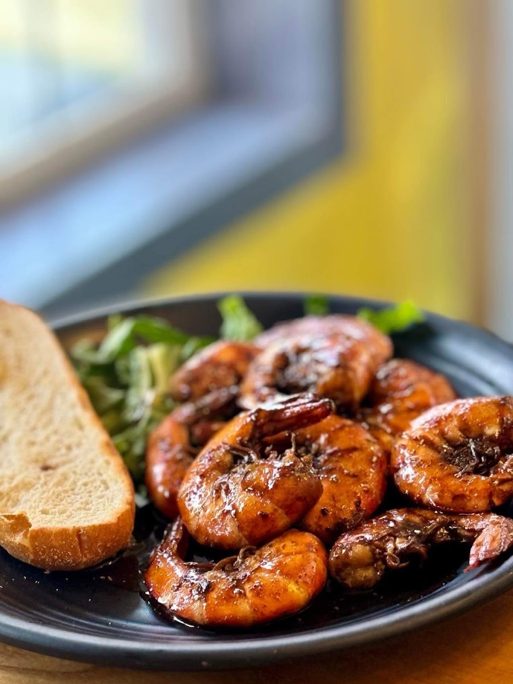 Sunny Daze Smokehouse | restaurant | 9 Pavilion Ave S, Carolina Beach, NC 28428, USA | 9106363111 OR +1 910-636-3111