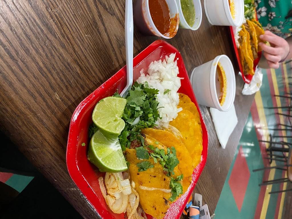 El Paraiso Restaurant | restaurant | 3952 W 3500 S, West Valley City, UT 84120, USA | 8014039181 OR +1 801-403-9181