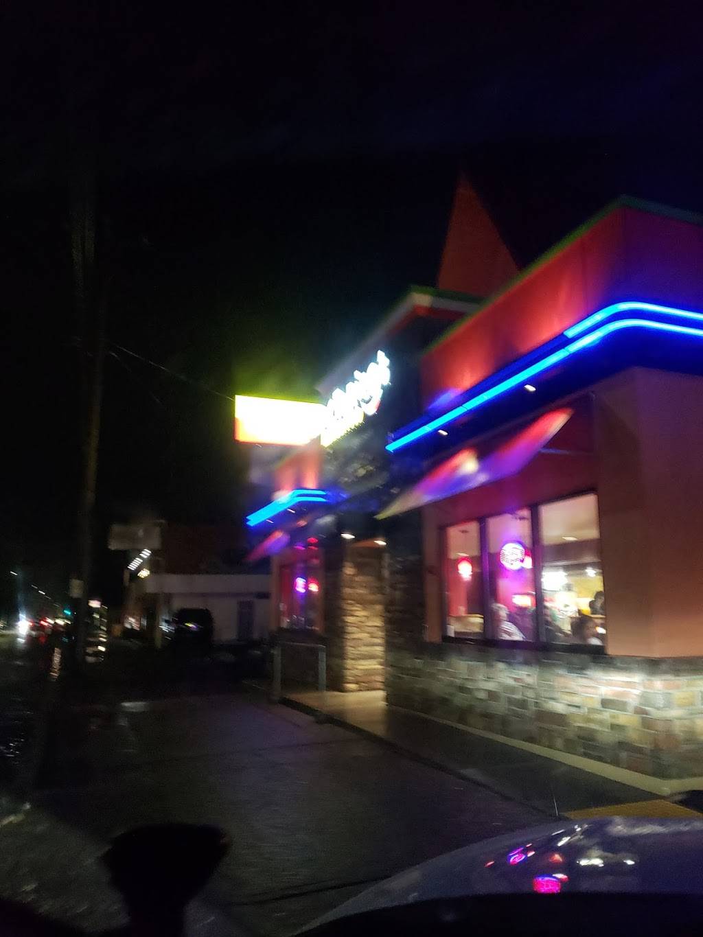 Victorico’s Mexican Food | restaurant | 6933 N Lombard St, Portland, OR 97203, USA | 5032064504 OR +1 503-206-4504