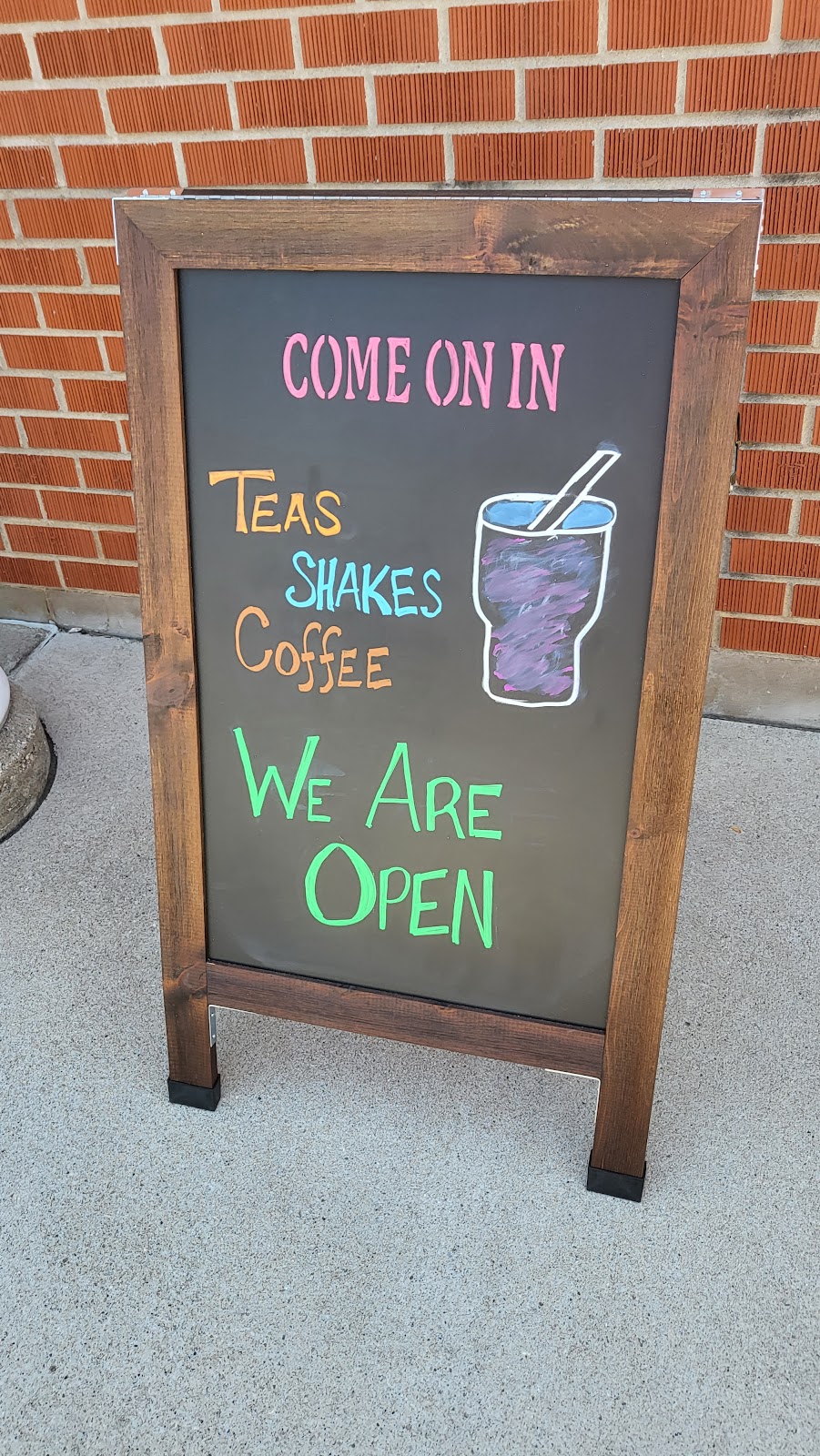 Royal Nutrition | restaurant | 405 Main St, Colo, IA 50056, USA | 6413772001 OR +1 641-377-2001