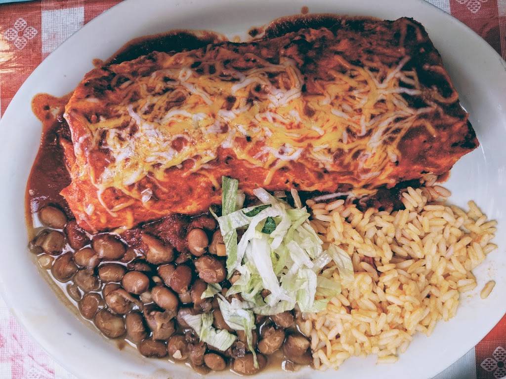 Cecilias Cafe | cafe | 230 6th St SW, Albuquerque, NM 87102, USA | 5052437070 OR +1 505-243-7070