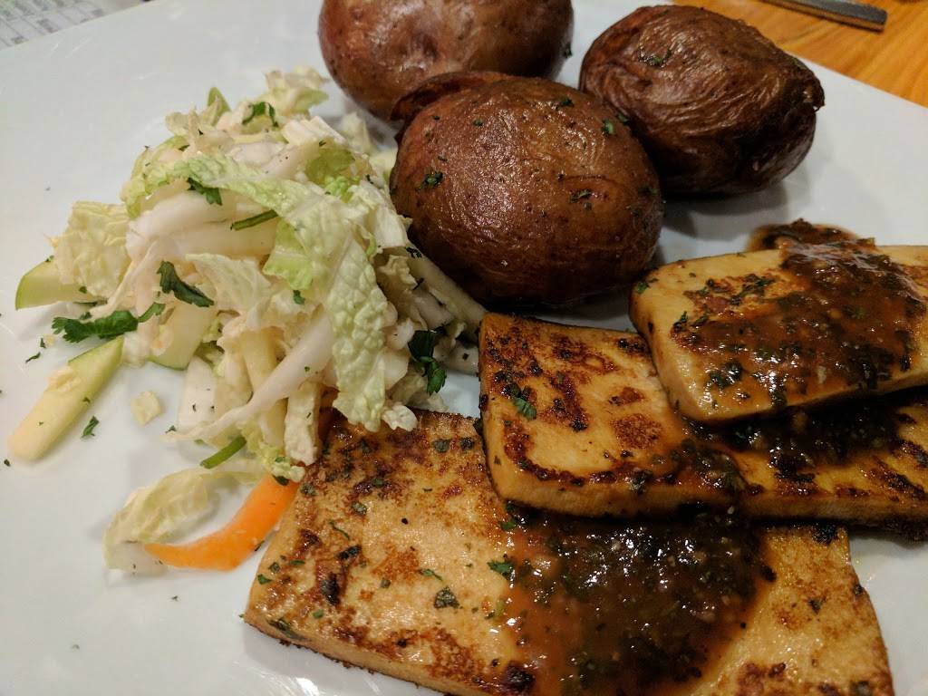 Milwaukee Beer Bistro | restaurant | 2730 N Humboldt Blvd, Milwaukee, WI 53212, USA | 4145625540 OR +1 414-562-5540