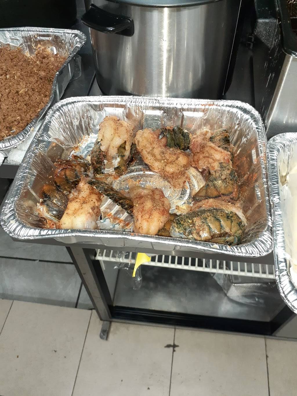 The spot | restaurant | 322 E 126th St, New York, NY 10035, USA | 9174091462 OR +1 917-409-1462