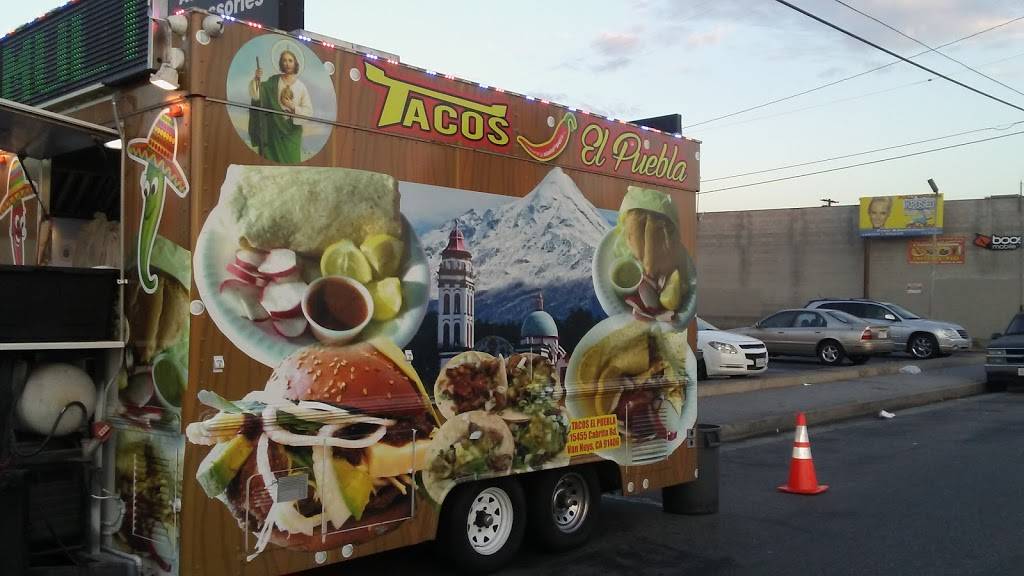 Graciana Tamale Factory | restaurant | 12241 Foothill Blvd, Sylmar, CA 91342, USA | 8188906603 OR +1 818-890-6603