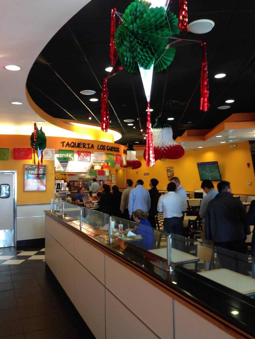 Taqueria Los Güeros | restaurant | 93 NJ-17, East Rutherford, NJ 07073, USA | 2013404361 OR +1 201-340-4361