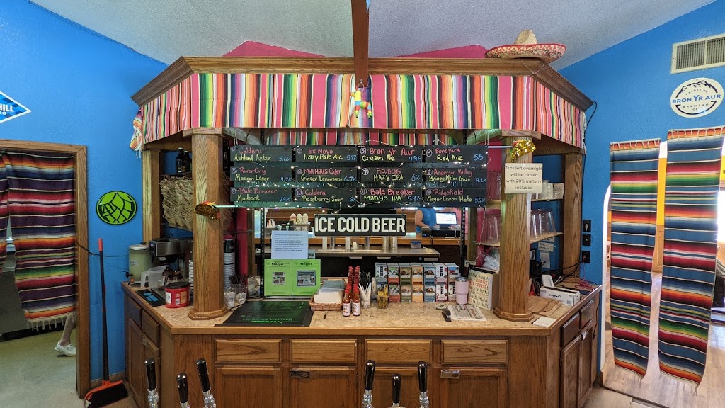 White Pass Taqueria + Taproom | restaurant | 13807 US-12, Packwood, WA 98361, USA | 3604927137 OR +1 360-492-7137