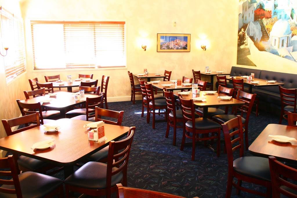 Monaco Inn Restaurant | restaurant | 962 S Monaco Pkwy, Denver, CO 80224, USA | 3033201104 OR +1 303-320-1104