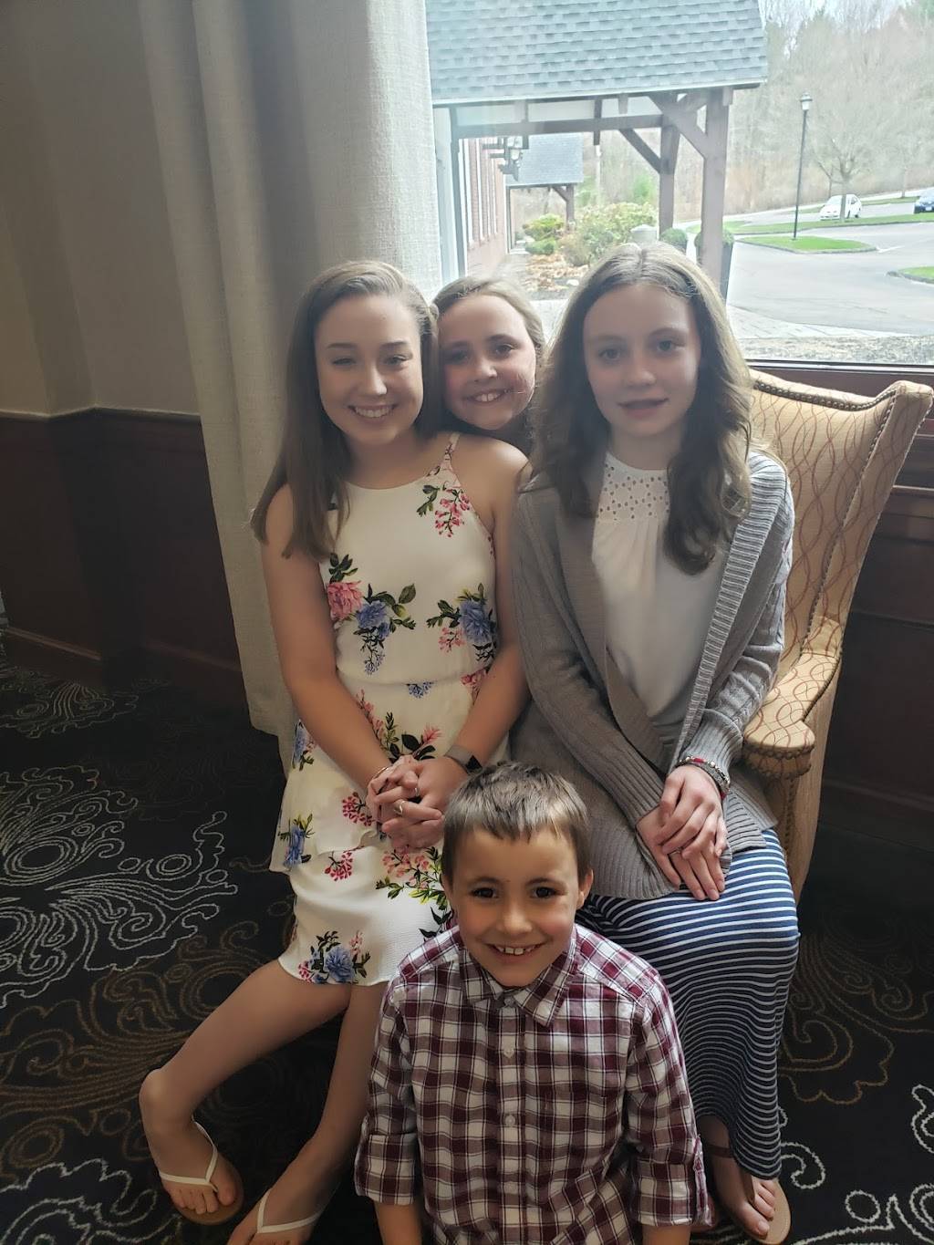 The Colonial Grille | restaurant | 625 Betty Spring Rd, Gardner, MA 01440, USA | 9786302500 OR +1 978-630-2500