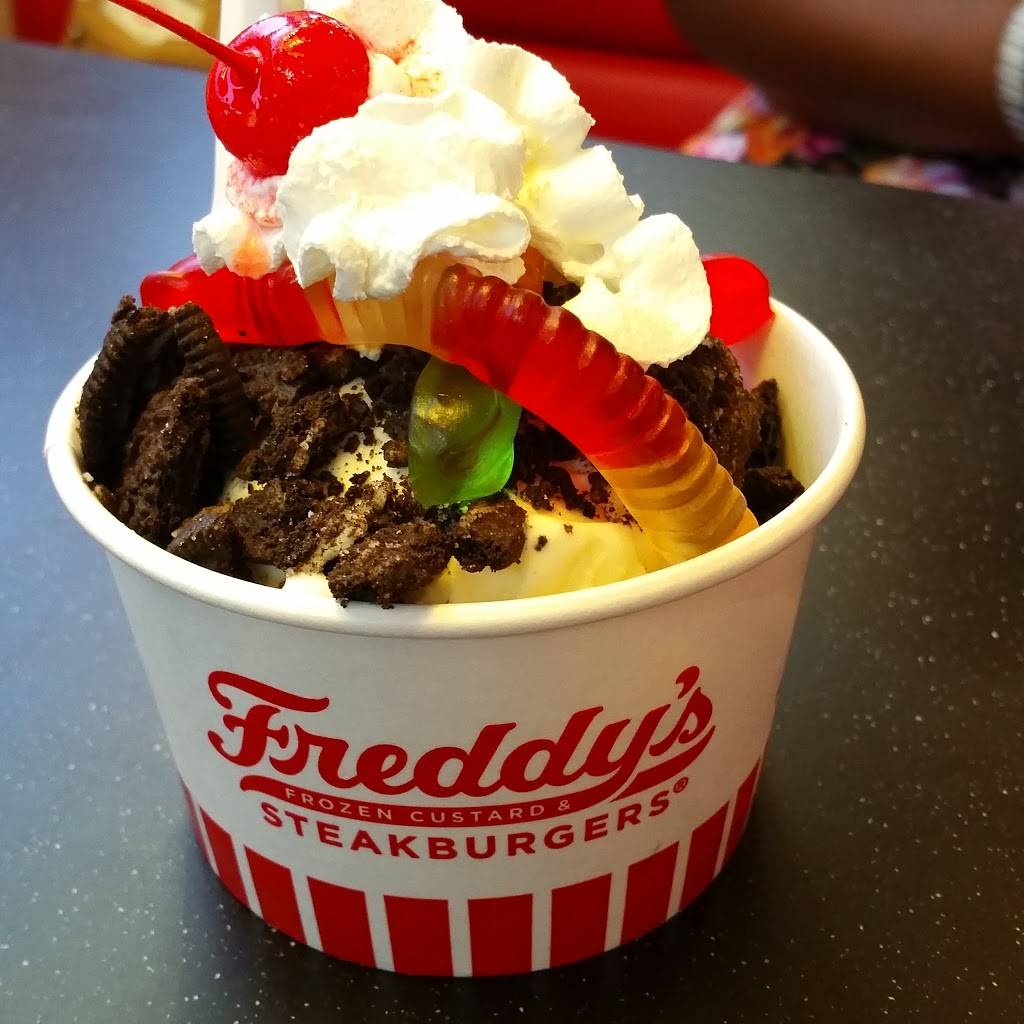 Freddys Frozen Custard & Steakburgers | restaurant | 14016 Beach Blvd, Jacksonville, FL 32250, USA | 9049924760 OR +1 904-992-4760