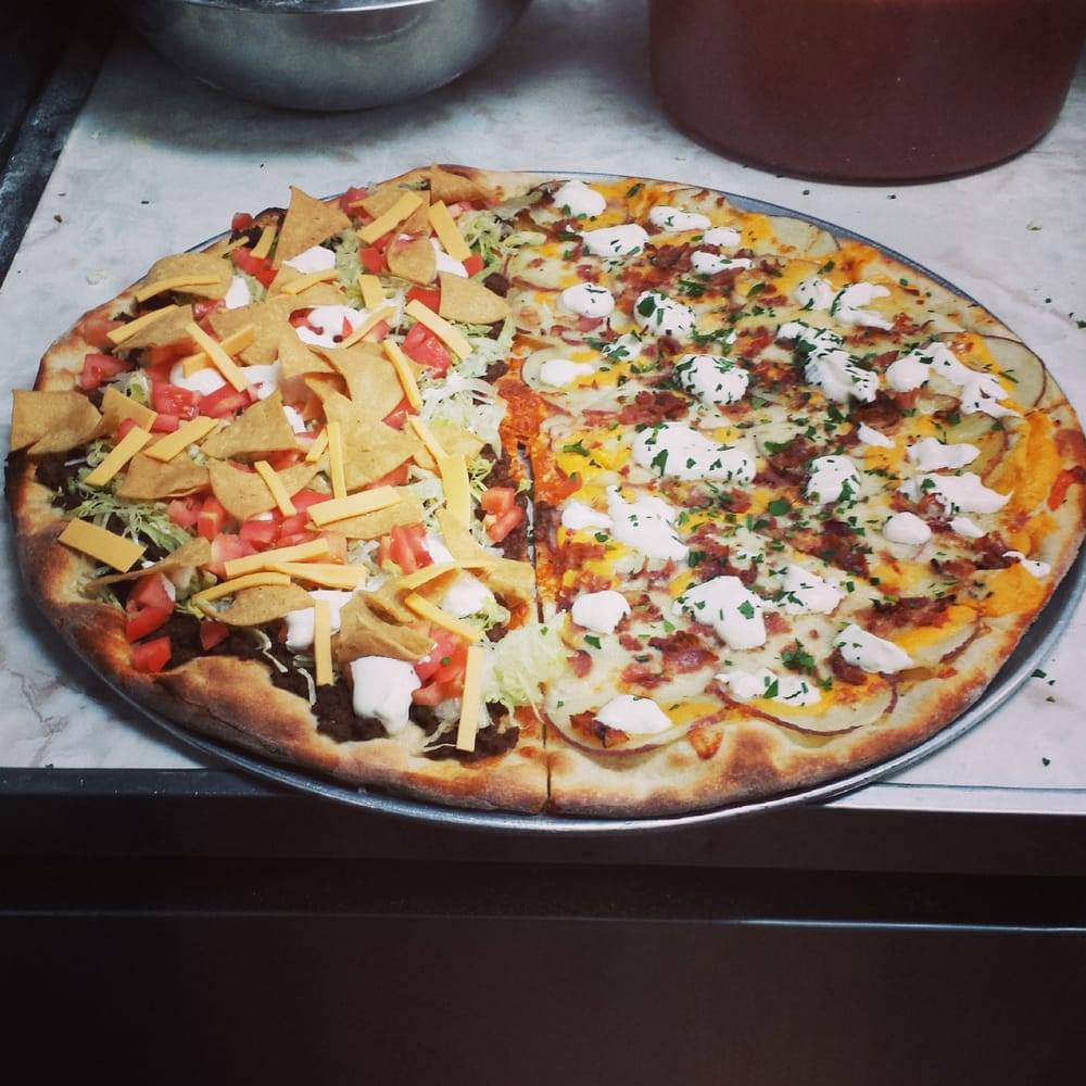 Jeans Pizza | meal delivery | 3252 Ryan Ave, Philadelphia, PA 19136, USA | 2153338200 OR +1 215-333-8200