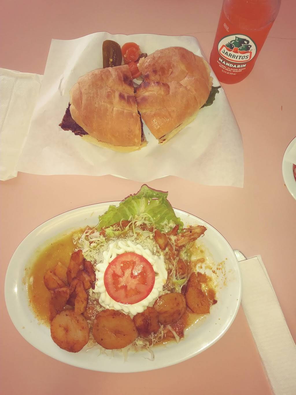 Antojitos Clemente | restaurant | 210 W 1st St #111, Santa Ana, CA 92701, USA | 7145414414 OR +1 714-541-4414