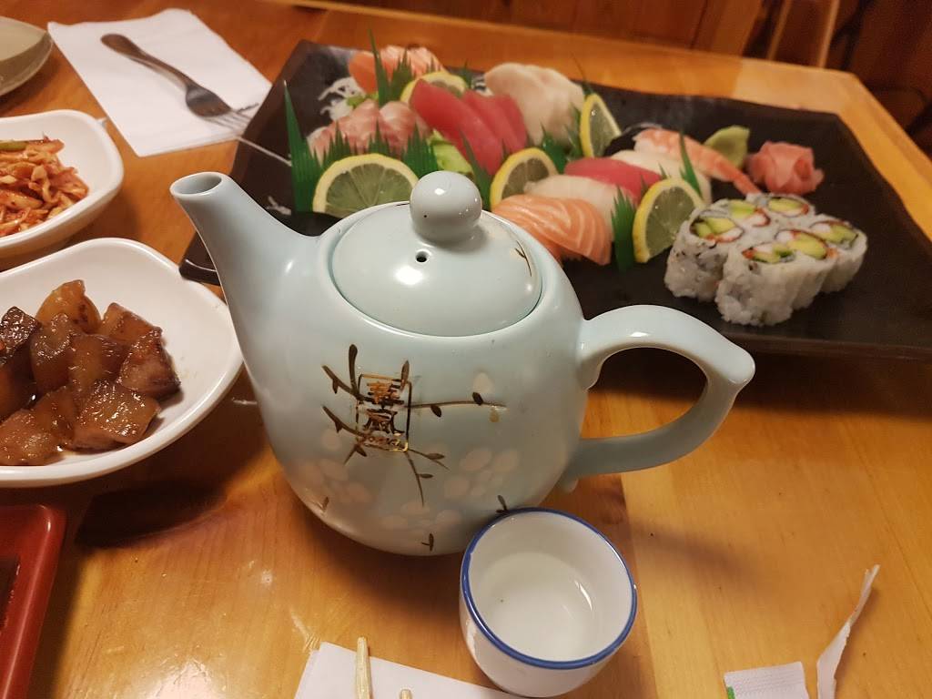 Gangnam Sushi | restaurant | 191 Sheppard Ave E, North York, ON M2N 3A8, Canada | 4162240630 OR +1 416-224-0630