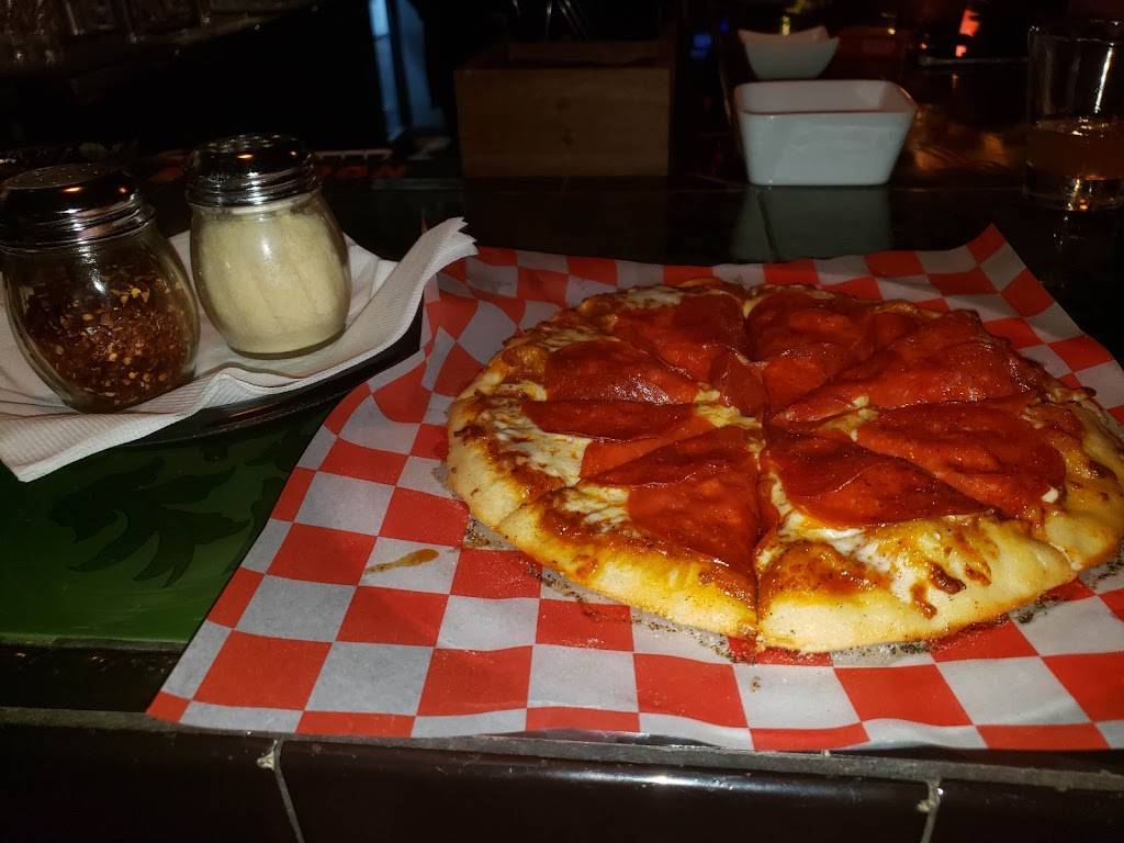 Windmill Lounge | restaurant | 5320 Maple Ave, Dallas, TX 75235, USA | 2146138384 OR +1 214-613-8384