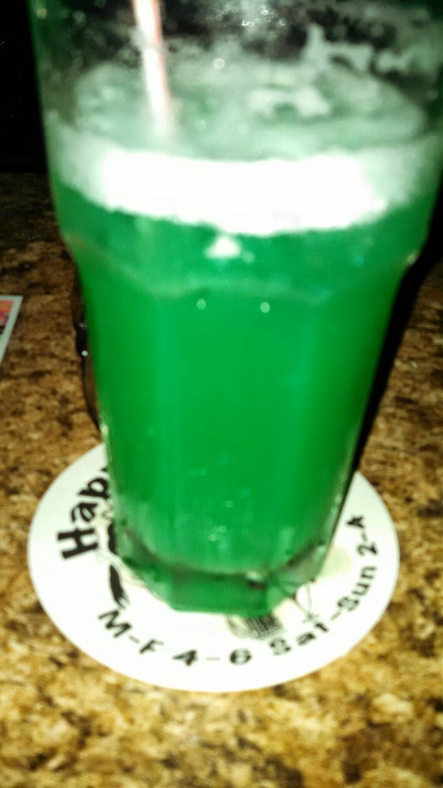 Black Horse Tavern | restaurant | 3223 W Germantown Pike, Eagleville, PA 19403, USA | 4846747200 OR +1 484-674-7200