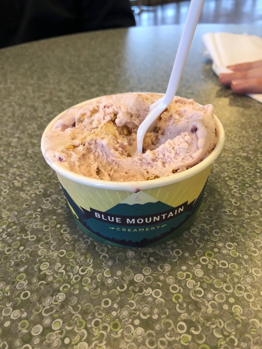 Blue Mountain Creamery | cafe | 5166 N Nevada Ave #100, Colorado Springs, CO 80918, USA | 7195999800 OR +1 719-599-9800
