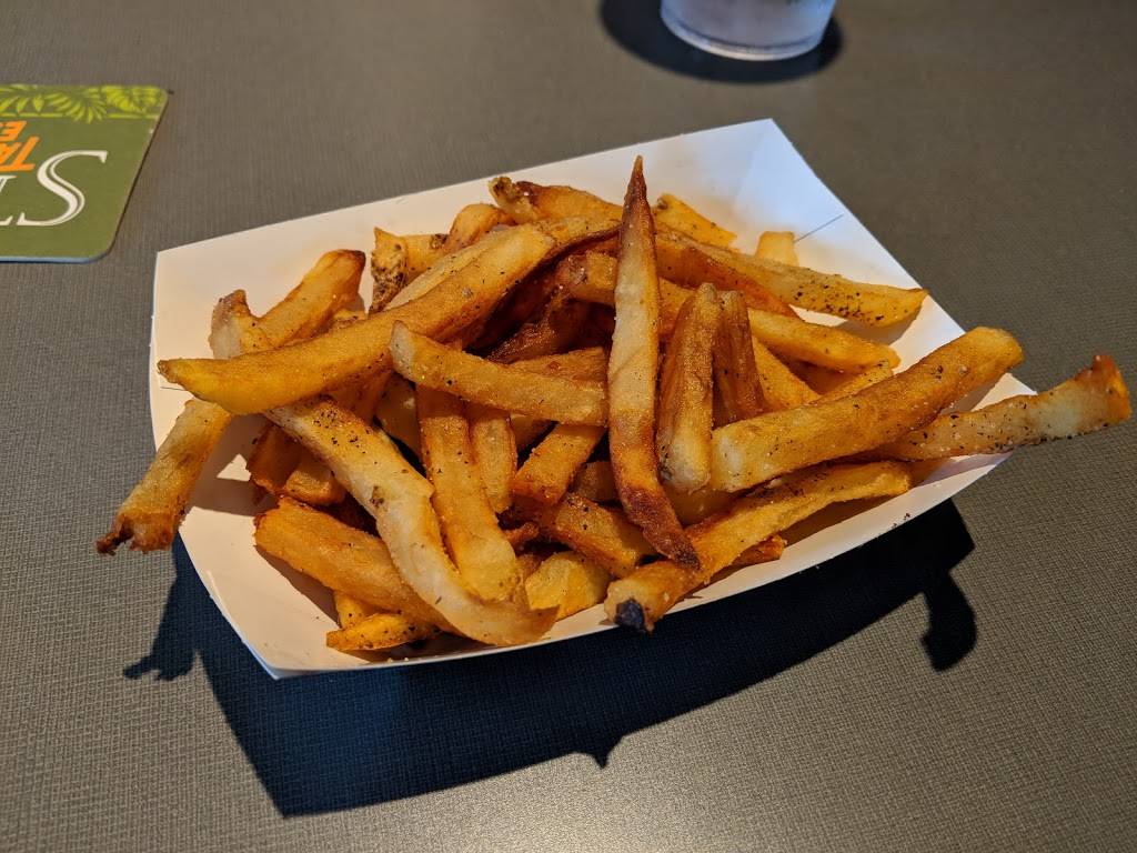 Smittys Garage Burgers and Beer | restaurant | 9718 Riverside Pkwy, Tulsa, OK 74137, USA | 9182967239 OR +1 918-296-7239