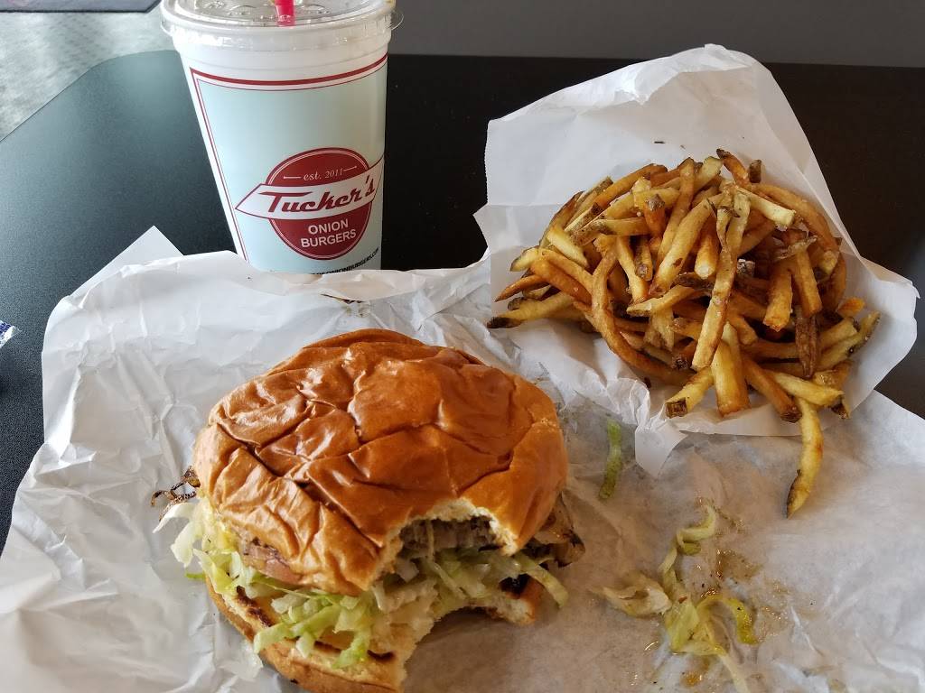 Tuckers Onion Burgers | restaurant | 5740 N Classen Blvd #3, Oklahoma City, OK 73118, USA | 4052863331 OR +1 405-286-3331