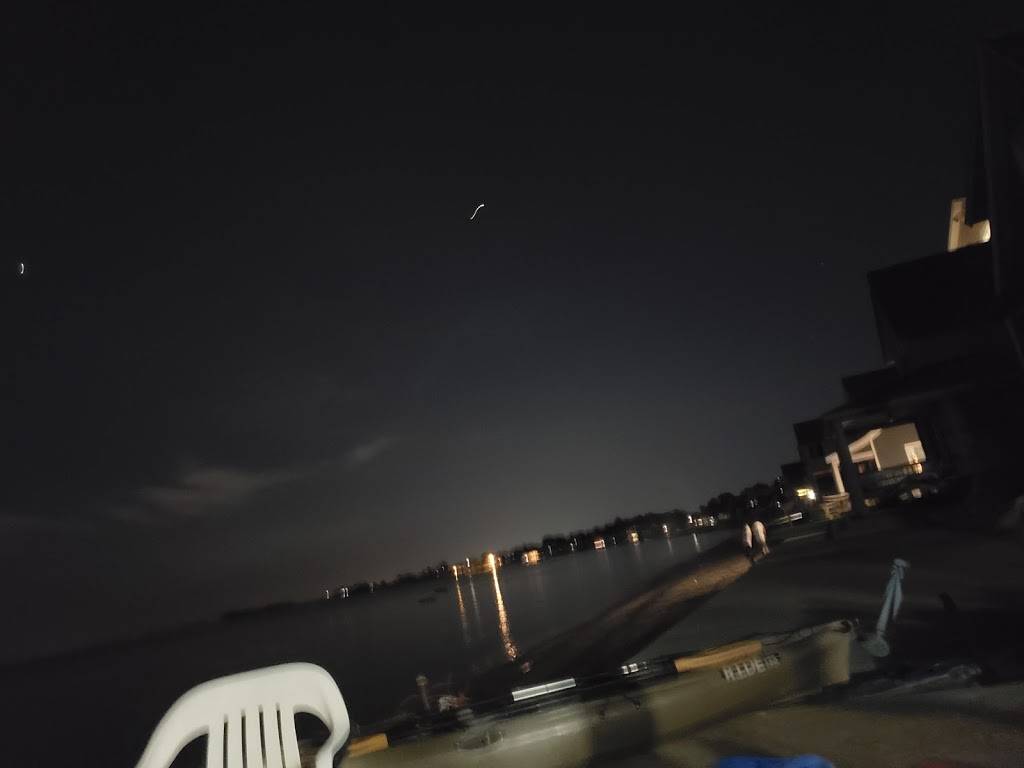 Beachcomber Cafe | restaurant | 92 Melba St, Milford, CT 06460, USA | 2038772212 OR +1 203-877-2212