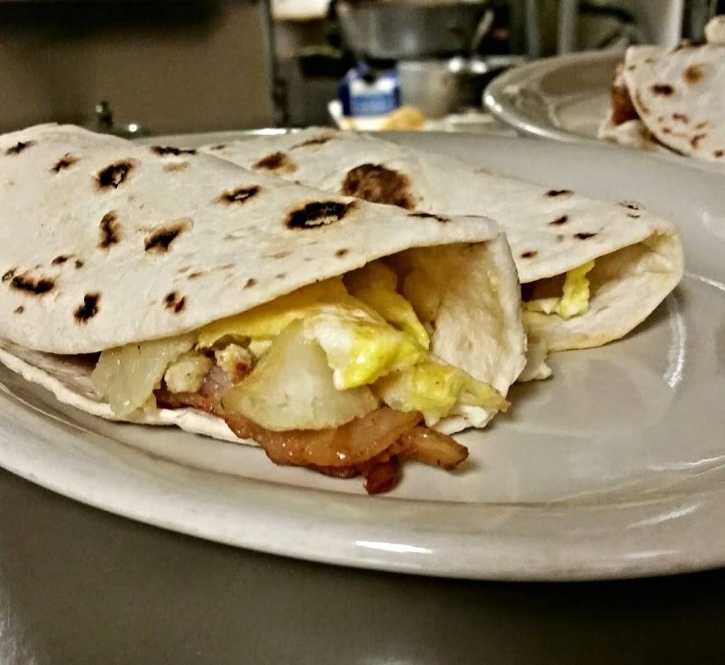 Los Ajos Mexican Grill | meal takeaway | 7616 Culebra Rd #109, San Antonio, TX 78251, USA | 2106477020 OR +1 210-647-7020