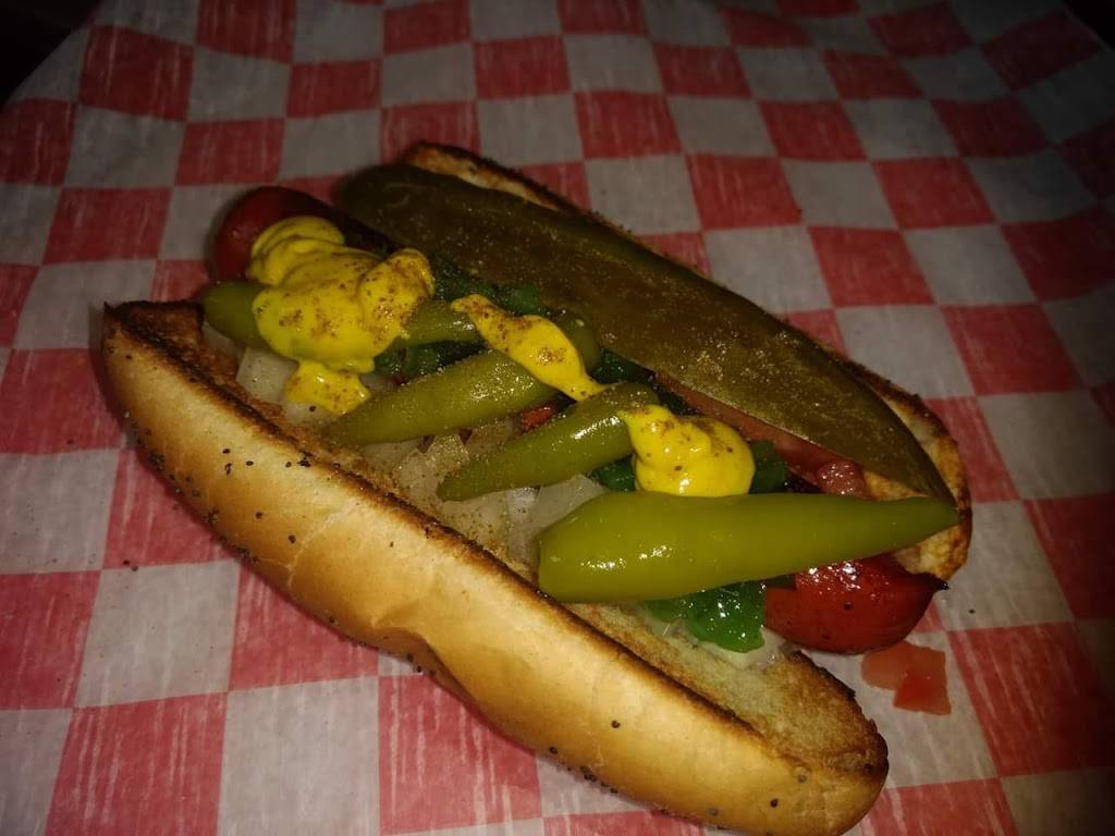 RWBs Chow Bus | restaurant | 10415 Old Manchaca Rd, Austin, TX 78748, USA | 5129619092 OR +1 512-961-9092