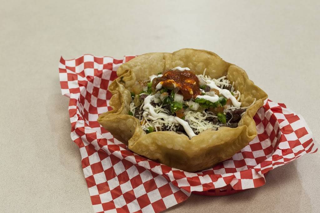 Julias Mesquite Mexican Grill | restaurant | 2160 N Arizona Ave, Chandler, AZ 85225, USA | 4806264585 OR +1 480-626-4585