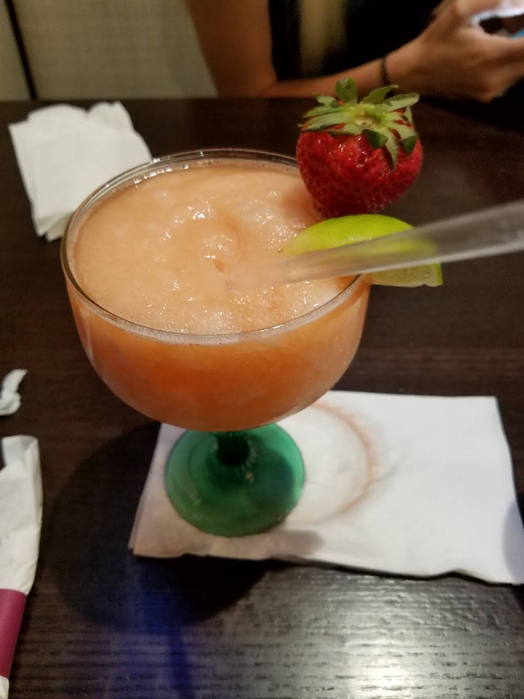 La Cabaña | restaurant | 6510 US-6, Portage, IN 46368, USA | 2197346143 OR +1 219-734-6143