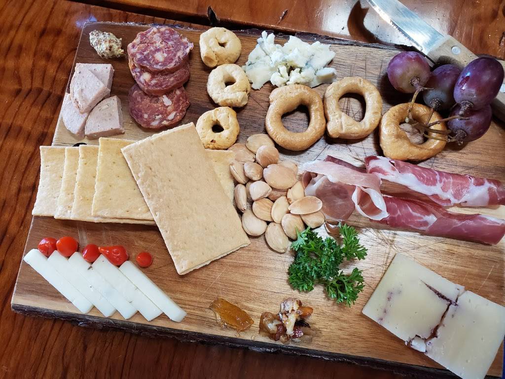 Capitola Wine Bar & Merchants | restaurant | 115 San Jose Ave, Capitola, CA 95010, USA | 8314762282 OR +1 831-476-2282