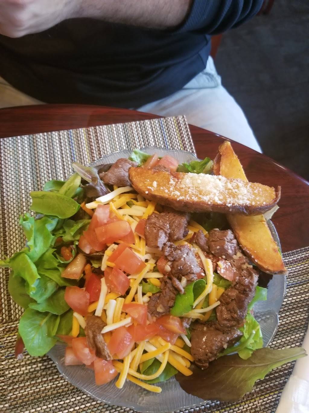 Chanceys Pub | restaurant | 6049 Main St, East Petersburg, PA 17520, USA | 7175815407 OR +1 717-581-5407