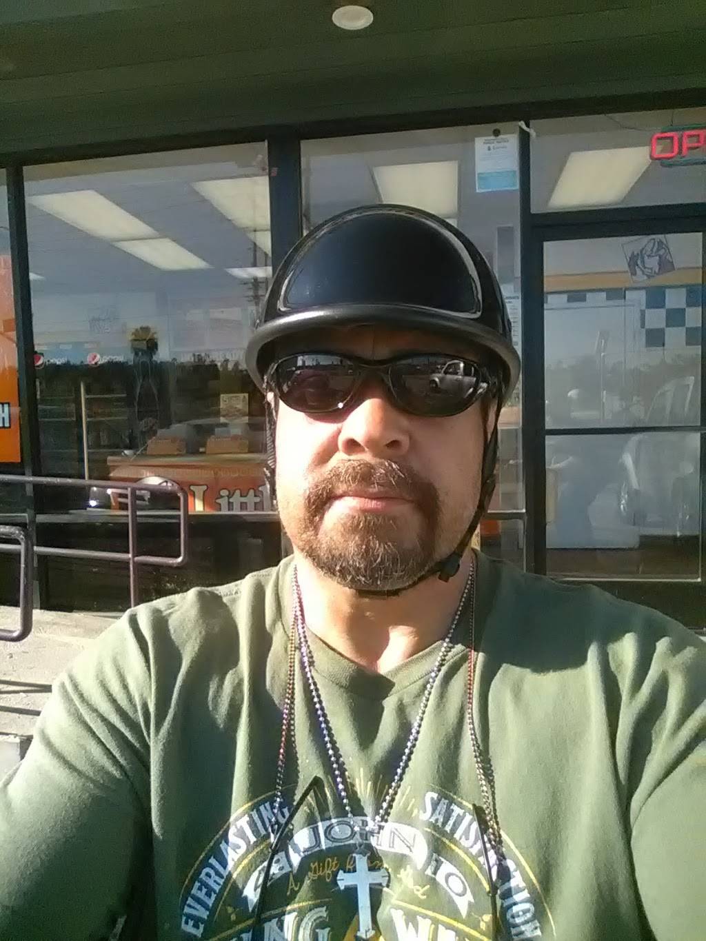 Little Caesars Pizza | meal takeaway | 4401 Eagle Rock Blvd, Los Angeles, CA 90041, USA | 3232588200 OR +1 323-258-8200