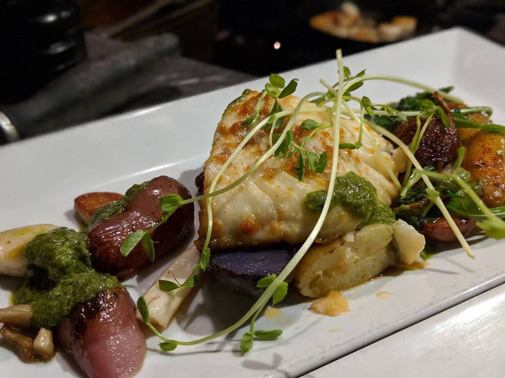 Umami Asian Kitchen | restaurant | 42 N Main St, Chagrin Falls, OH 44022, USA | 4402478600 OR +1 440-247-8600