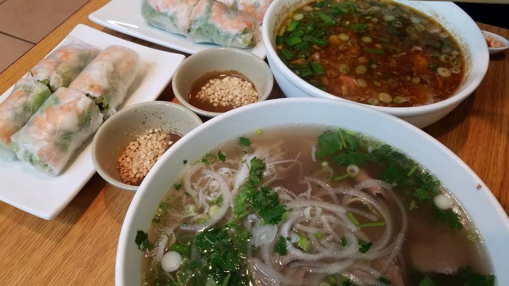 Saigon Noodle House | restaurant | 1515 W 81st Ave, Merrillville, IN 46410, USA | 2197698508 OR +1 219-769-8508
