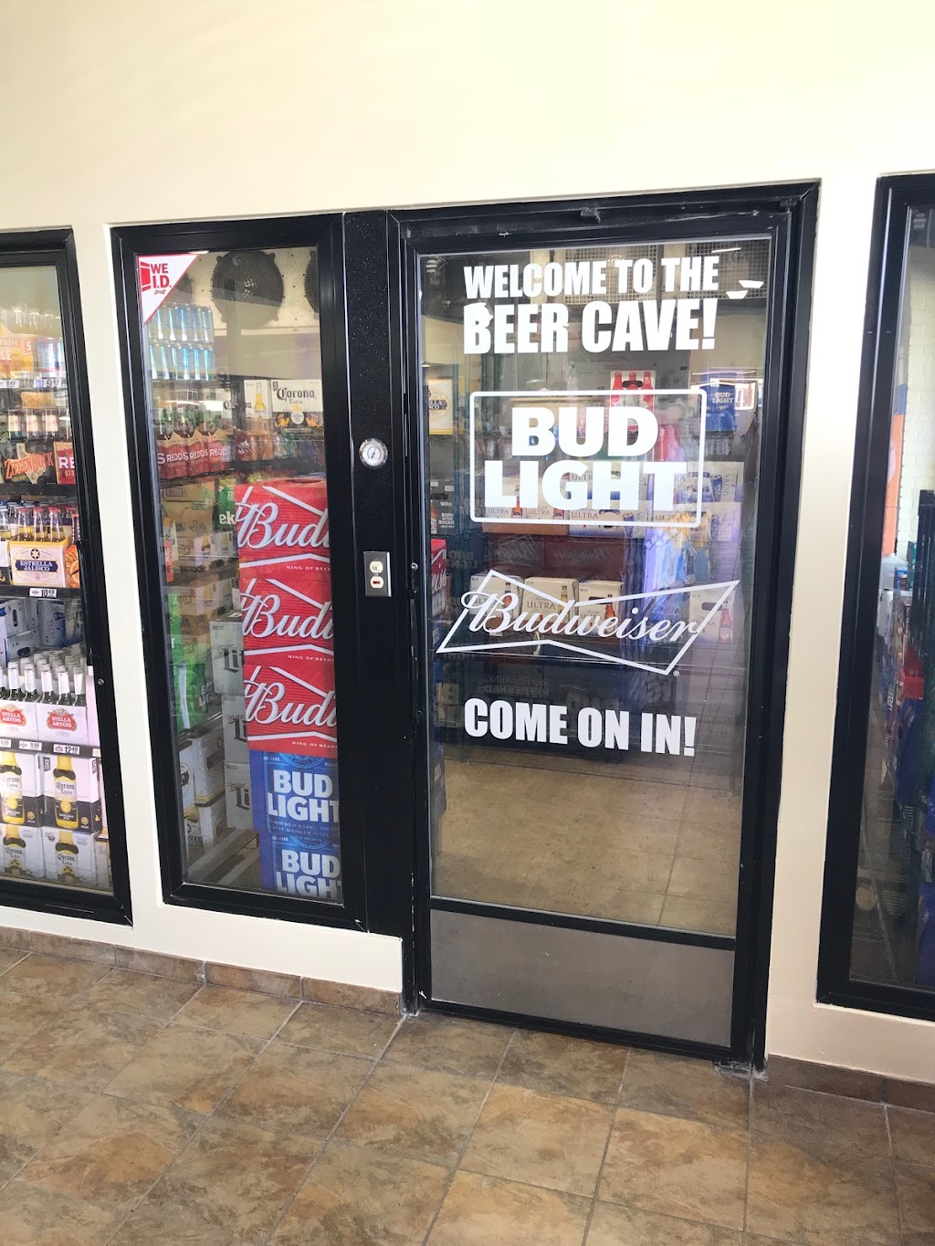 Yesway | restaurant | 1111 Seminole Rd, Lamesa, TX 79331, USA | 8068728629 OR +1 806-872-8629