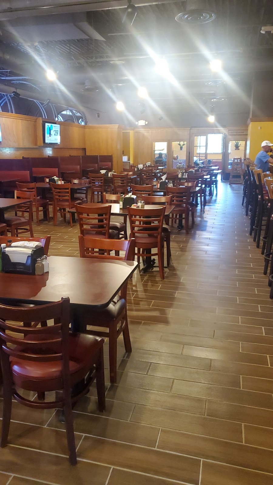 El Nopal Mexican Cuisine | restaurant | 2745 Crittenden Dr, Louisville, KY 40209, USA | 5026302894 OR +1 502-630-2894