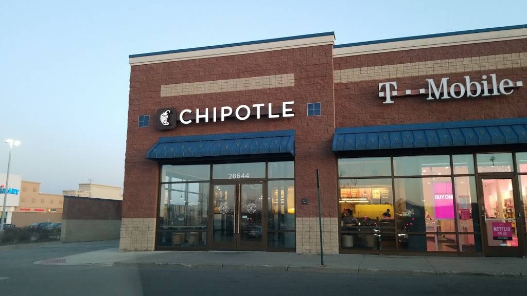 Chipotle Mexican Grill | restaurant | 28644 Telegraph Rd Space C-9, Southfield, MI 48034, USA | 2484154301 OR +1 248-415-4301