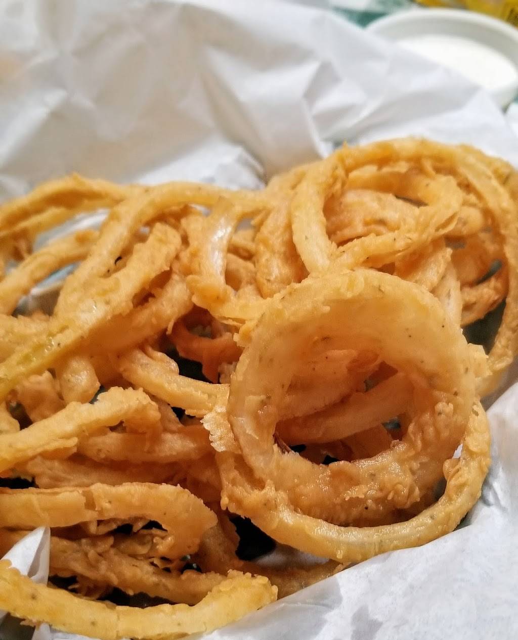 Pats Place | restaurant | 202 S Union Ave, New Braunfels, TX 78130, USA | 8306259070 OR +1 830-625-9070