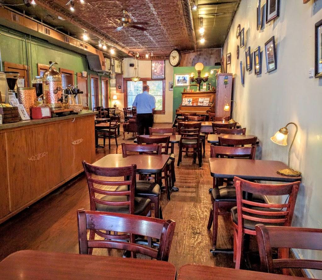 Crooked Tree Coffee House | cafe | 559 1st Capitol Dr, St Charles, MO 63301, USA | 6366695282 OR +1 636-669-5282